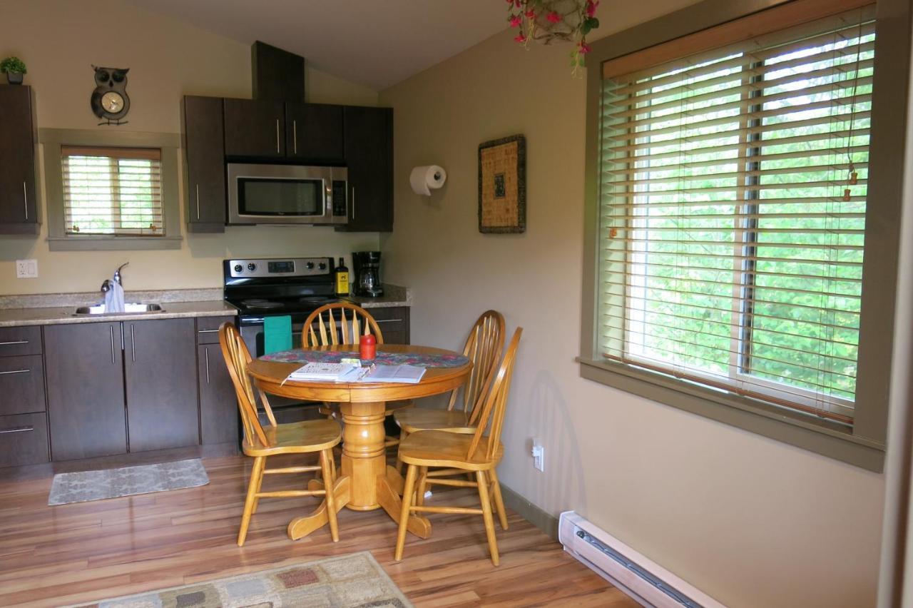 Villa A Shack In The Woods Port Renfrew Esterno foto