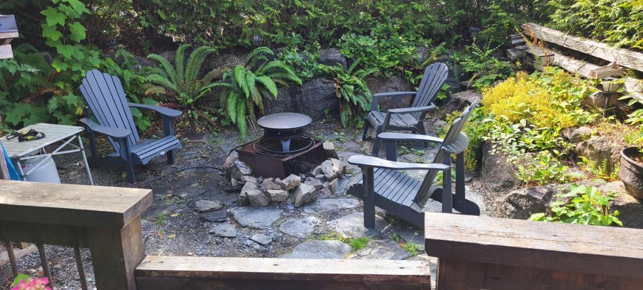 Villa A Shack In The Woods Port Renfrew Esterno foto